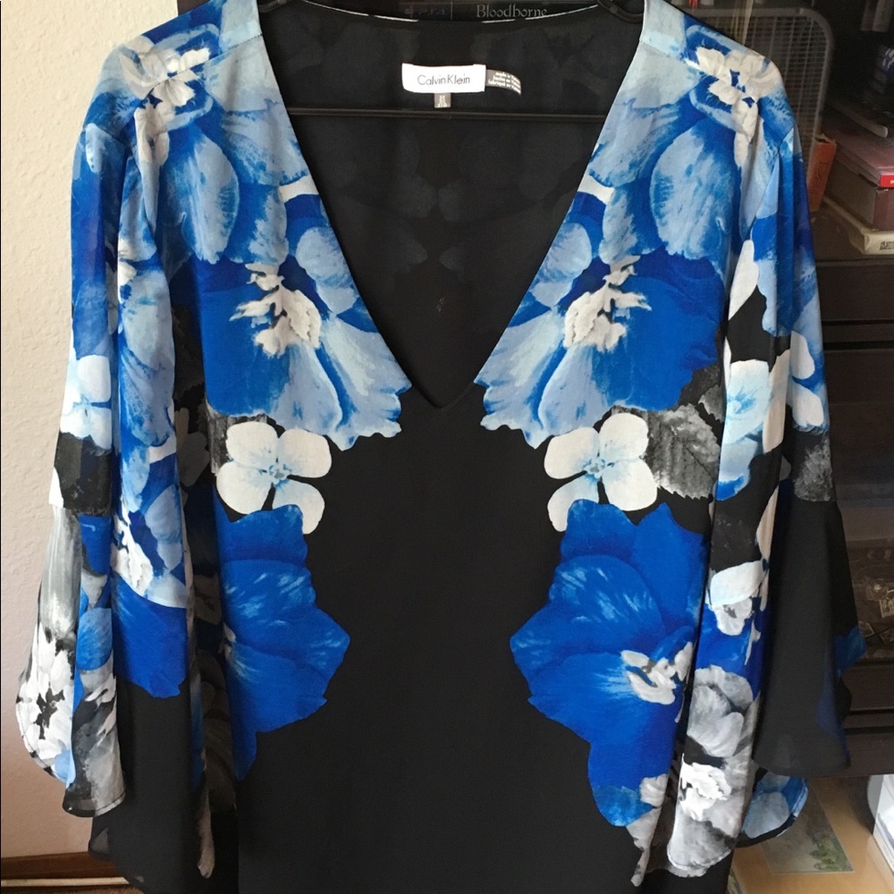 Calvin Klein Blue/Black Floral Top 3X